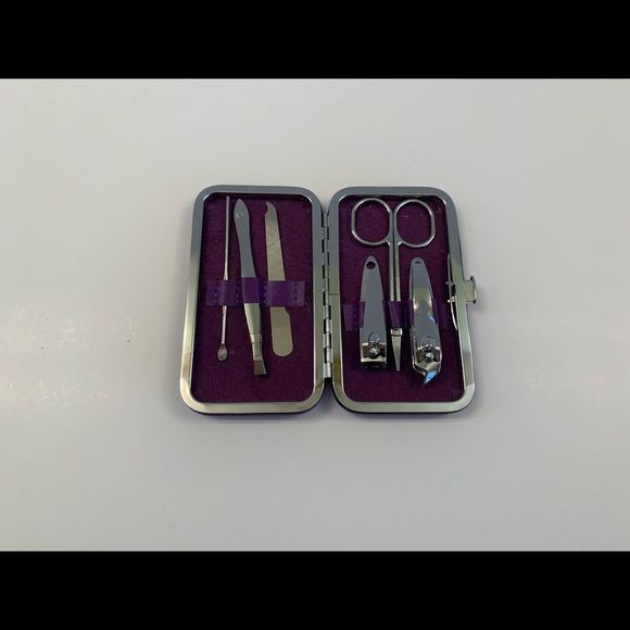 Travel Groom Set- Purple Faux Leather Shell Case - NWT - Picture 4 of 8